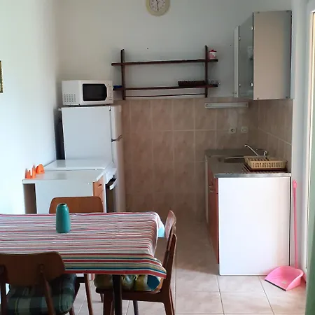 By The Sea - 19802 Apartment Ugljan